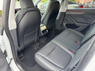 2026 Tesla Model Y Premium