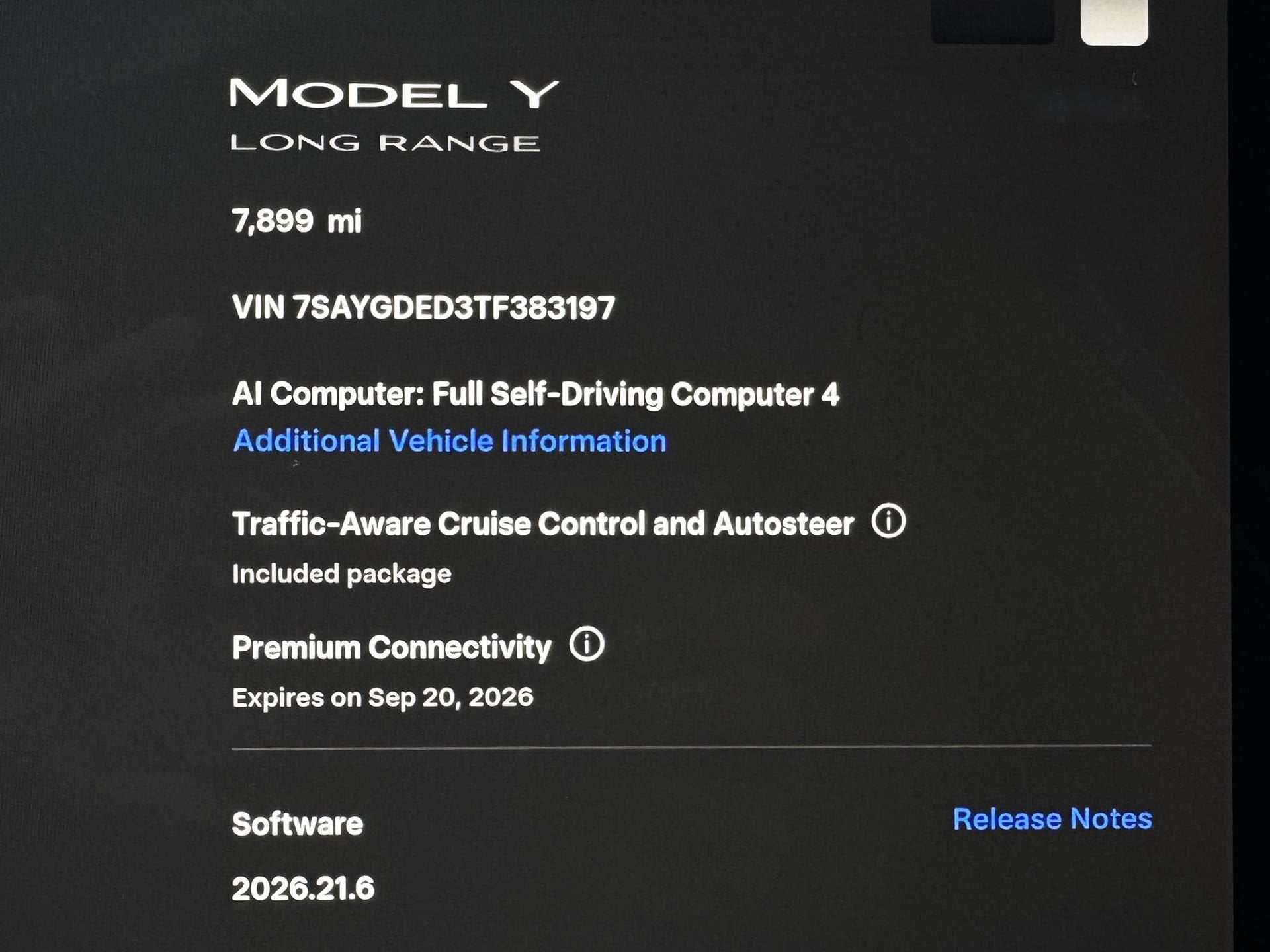 2026 Tesla Model Y Premium
