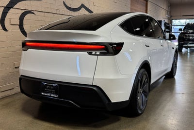 2026 Tesla Model Y Premium