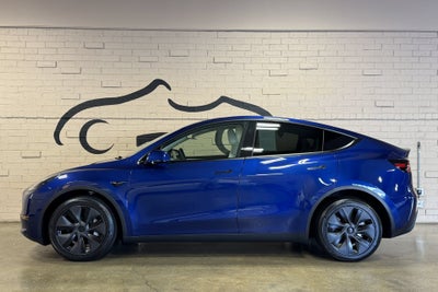 2025 Tesla Model Y Long Range