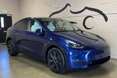 2025 Tesla Model Y Long Range