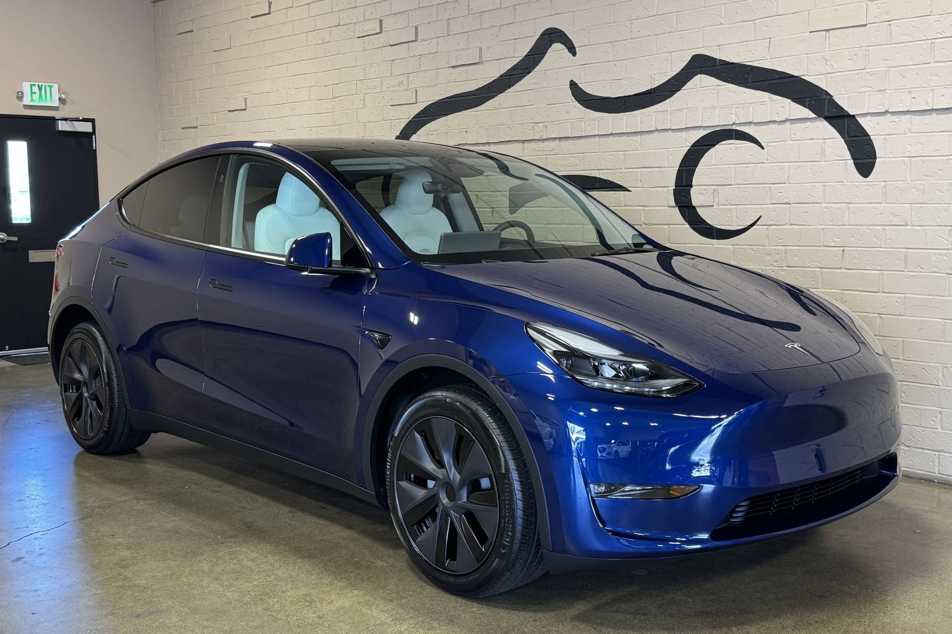 2025 Tesla Model Y Long Range