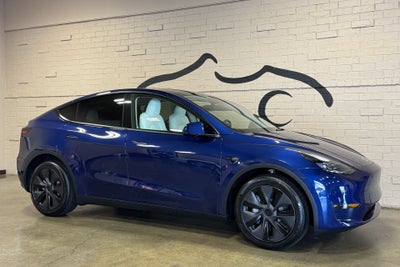 2025 Tesla Model Y Long Range
