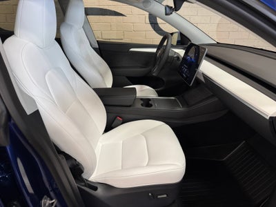 2025 Tesla Model Y Long Range