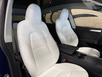2025 Tesla Model Y Long Range