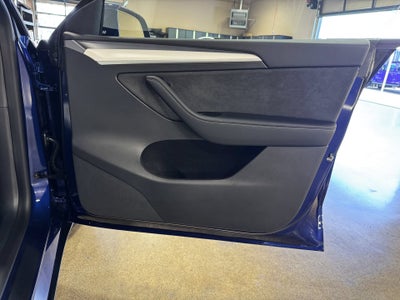 2025 Tesla Model Y Long Range