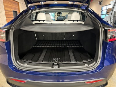 2024 Tesla Model Y Performance