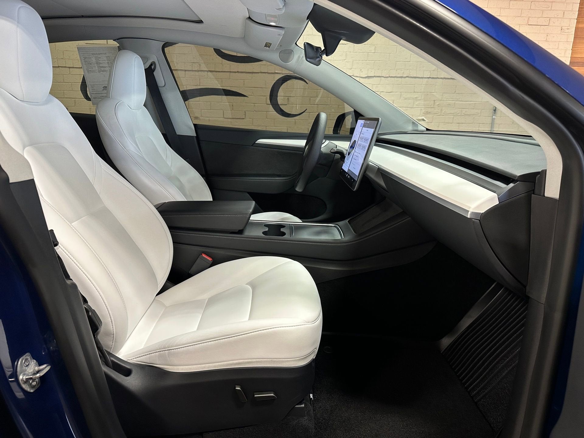 2024 Tesla Model Y Performance