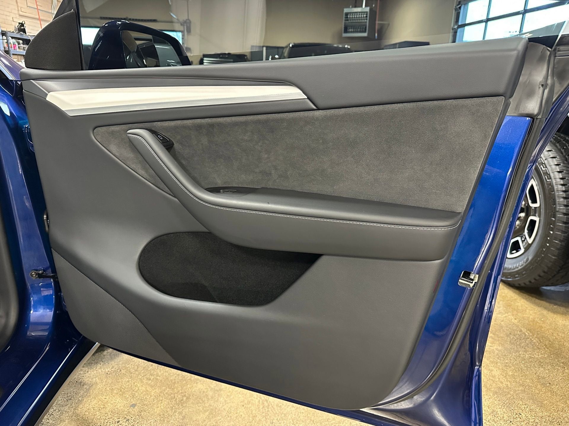 2024 Tesla Model Y Performance