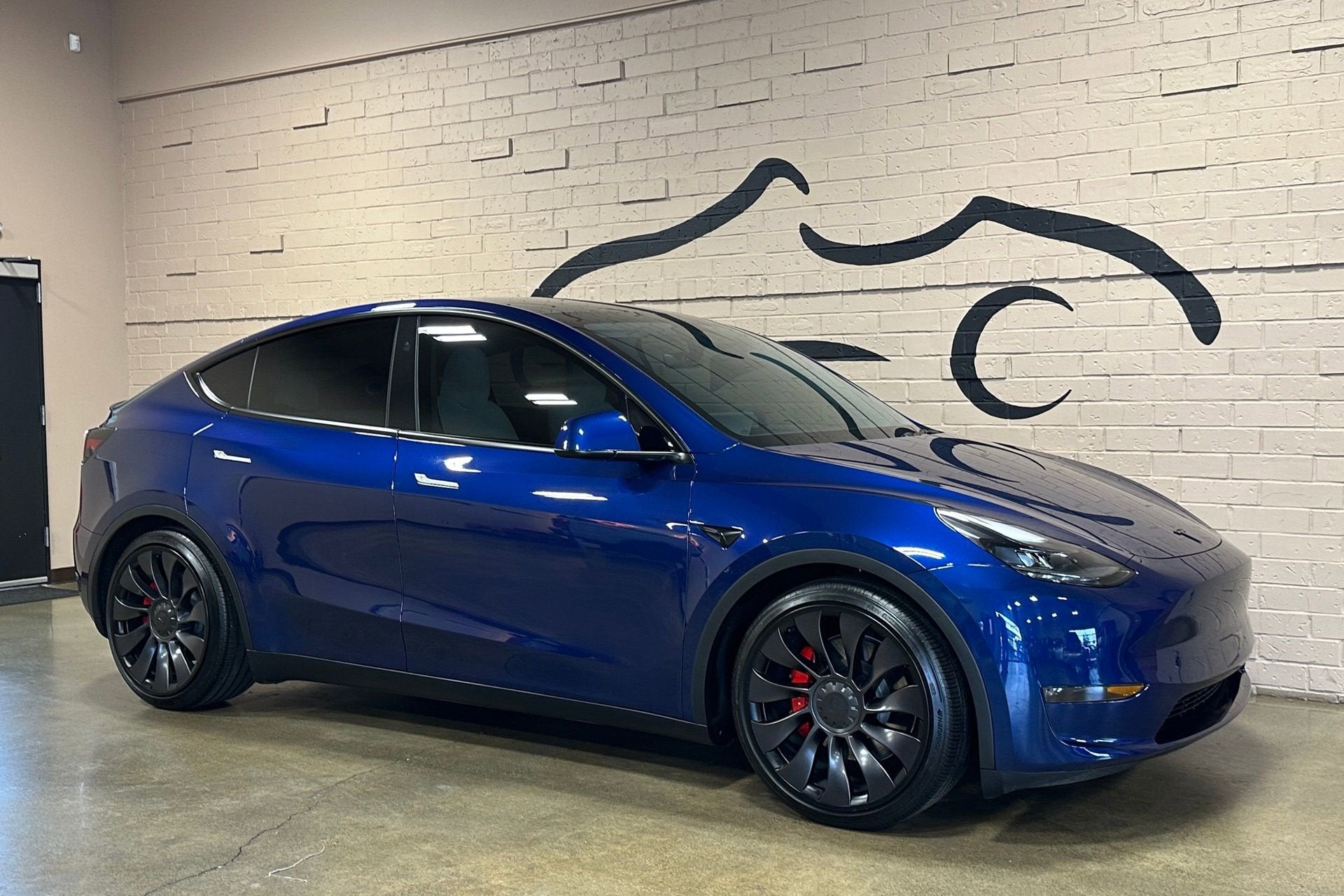 2024 Tesla Model Y Performance