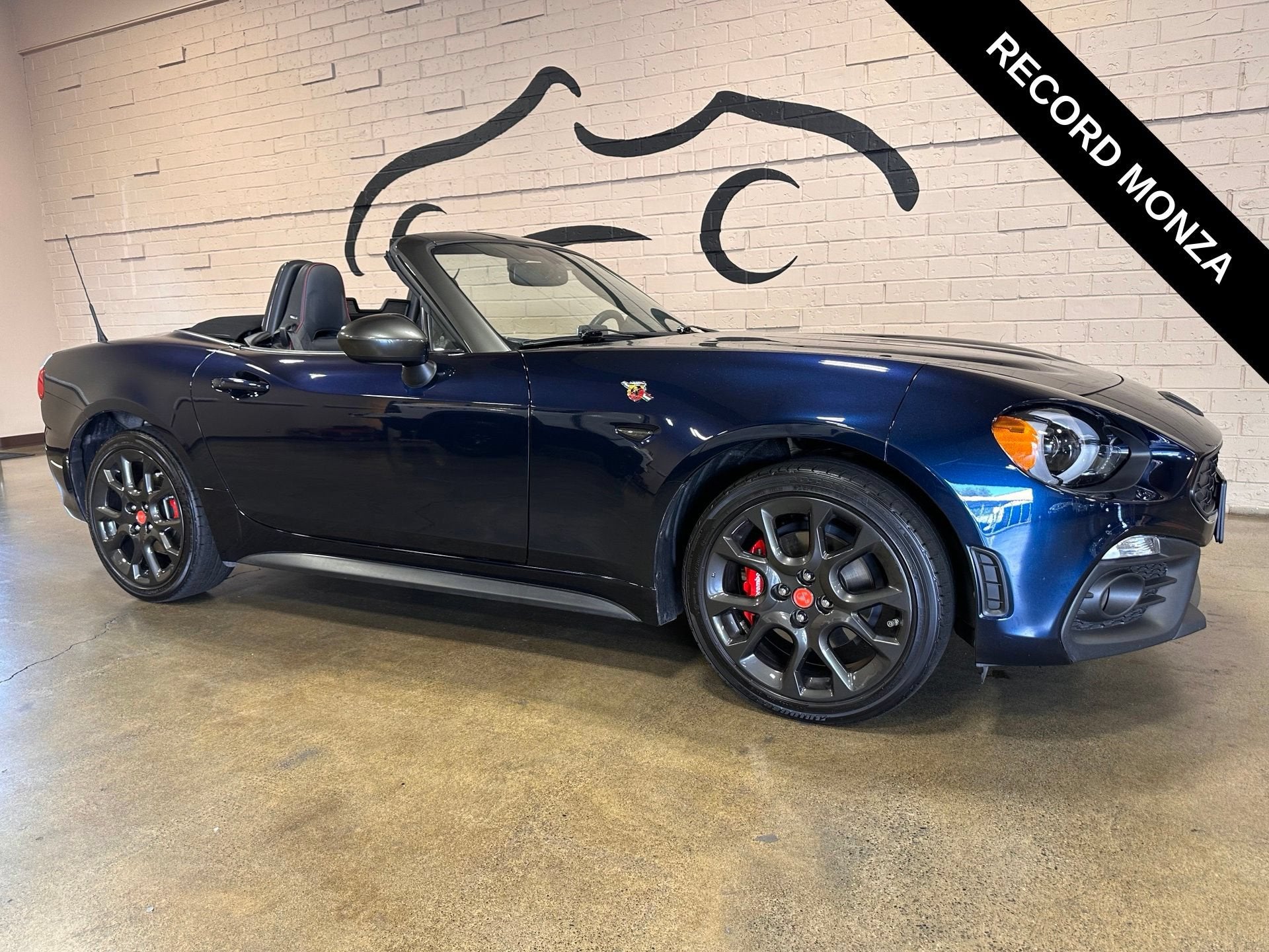 2019 FIAT 124 Spider Abarth