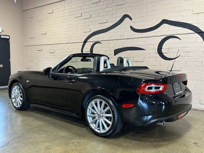 2017 FIAT 124 Spider Lusso