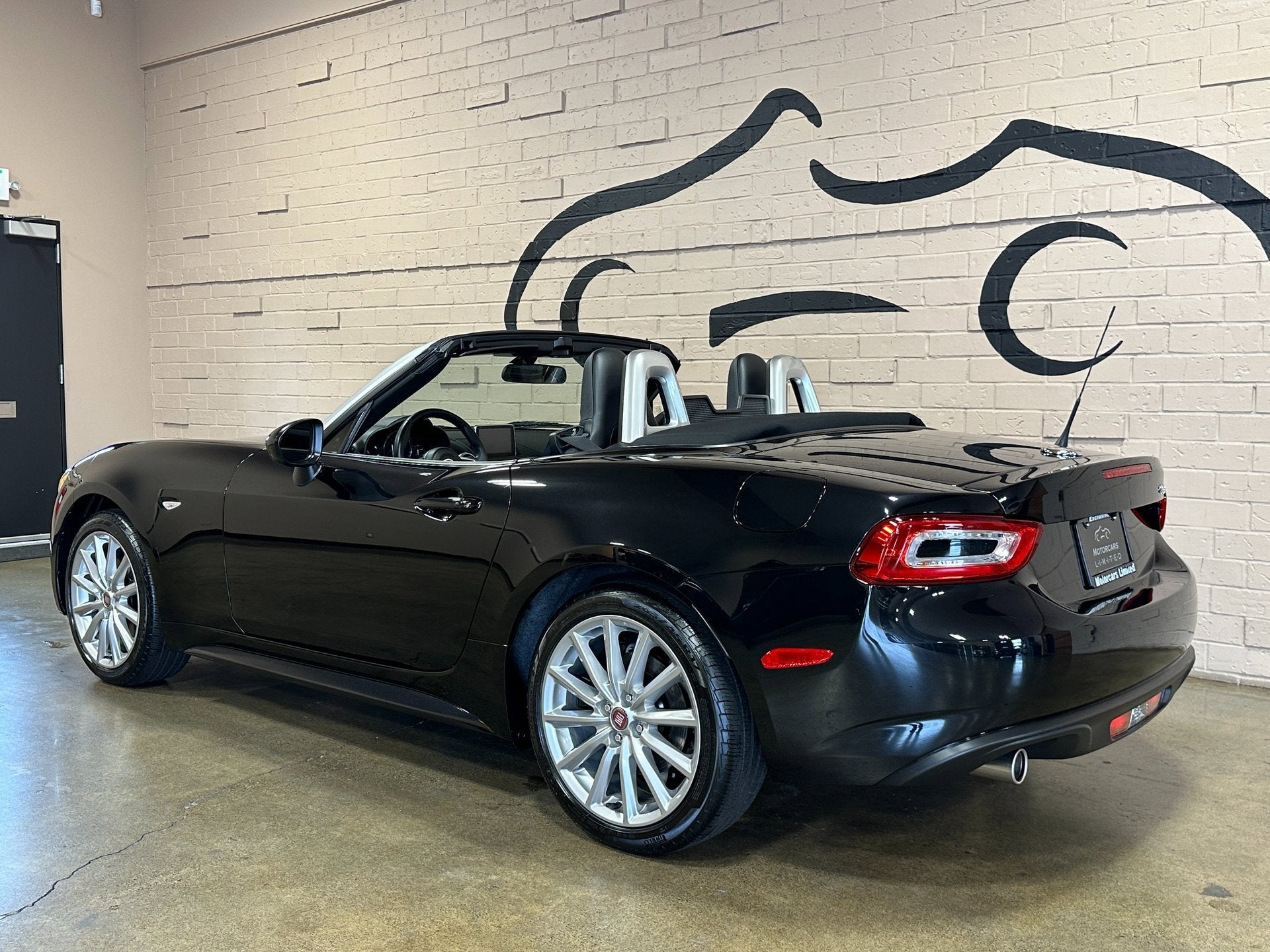 2017 FIAT 124 Spider Lusso