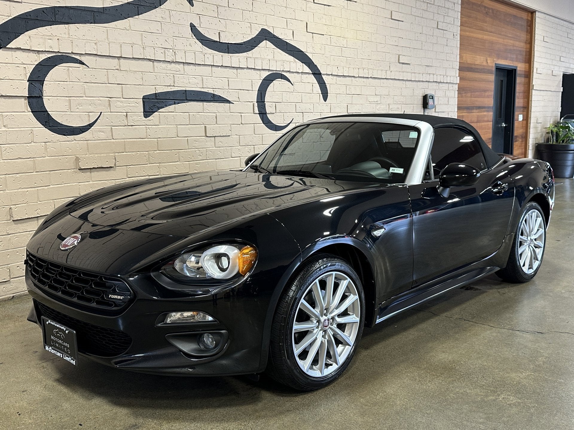 2017 FIAT 124 Spider Lusso