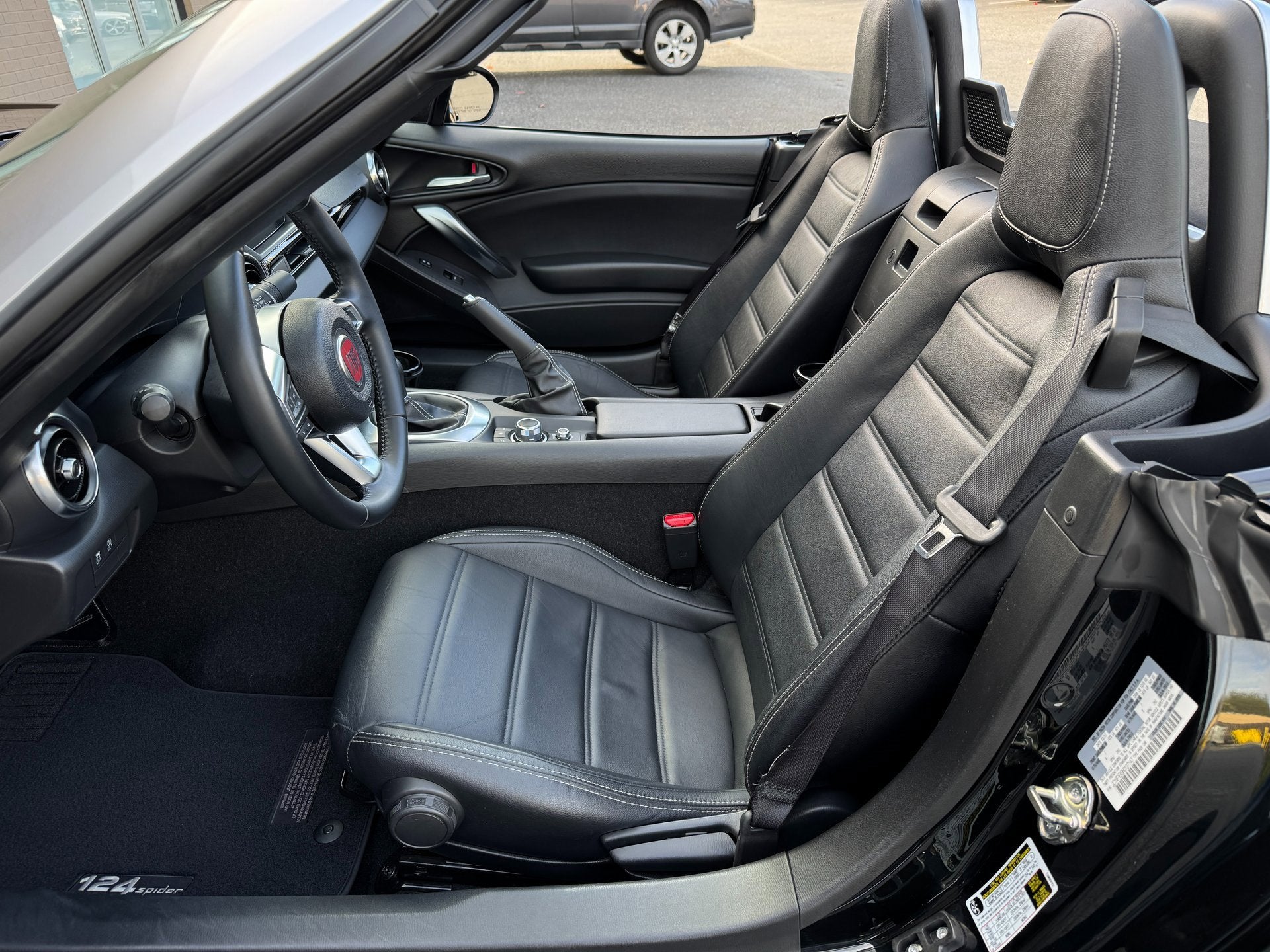2017 FIAT 124 Spider Lusso