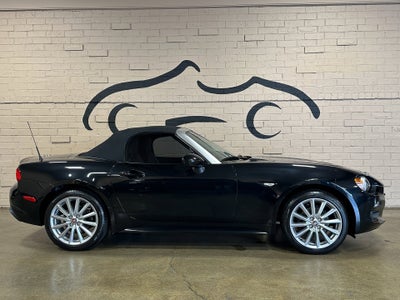 2017 FIAT 124 Spider Lusso