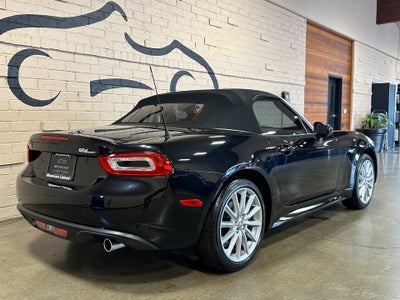 2017 FIAT 124 Spider Lusso
