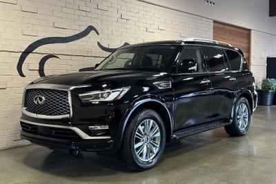 2023 INFINITI QX80 LUXE