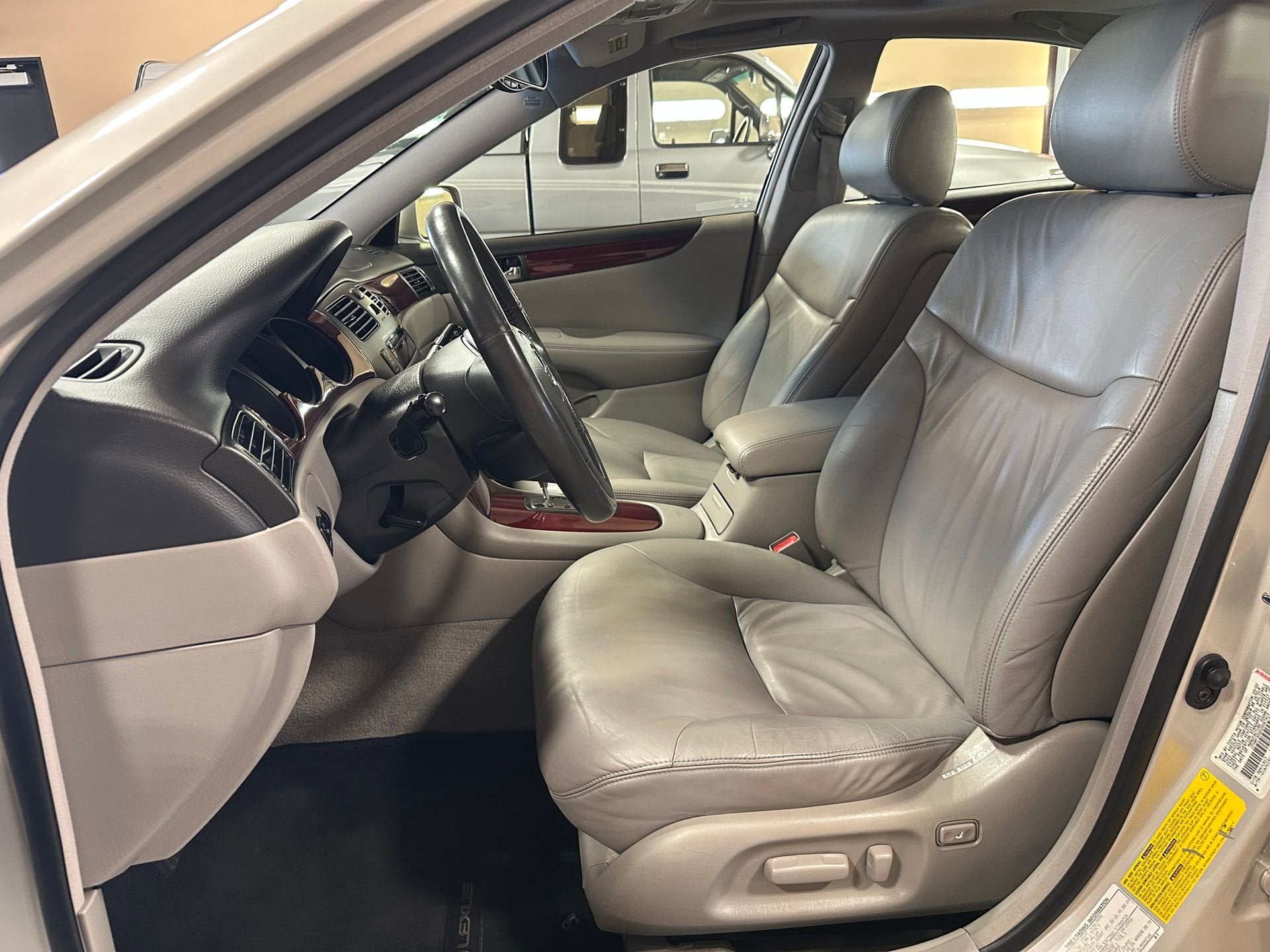 2002 Lexus ES 300