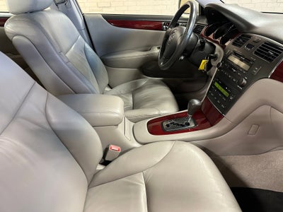 2002 Lexus ES 300