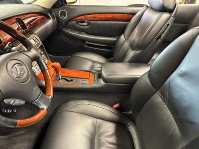 2002 Lexus SC 430