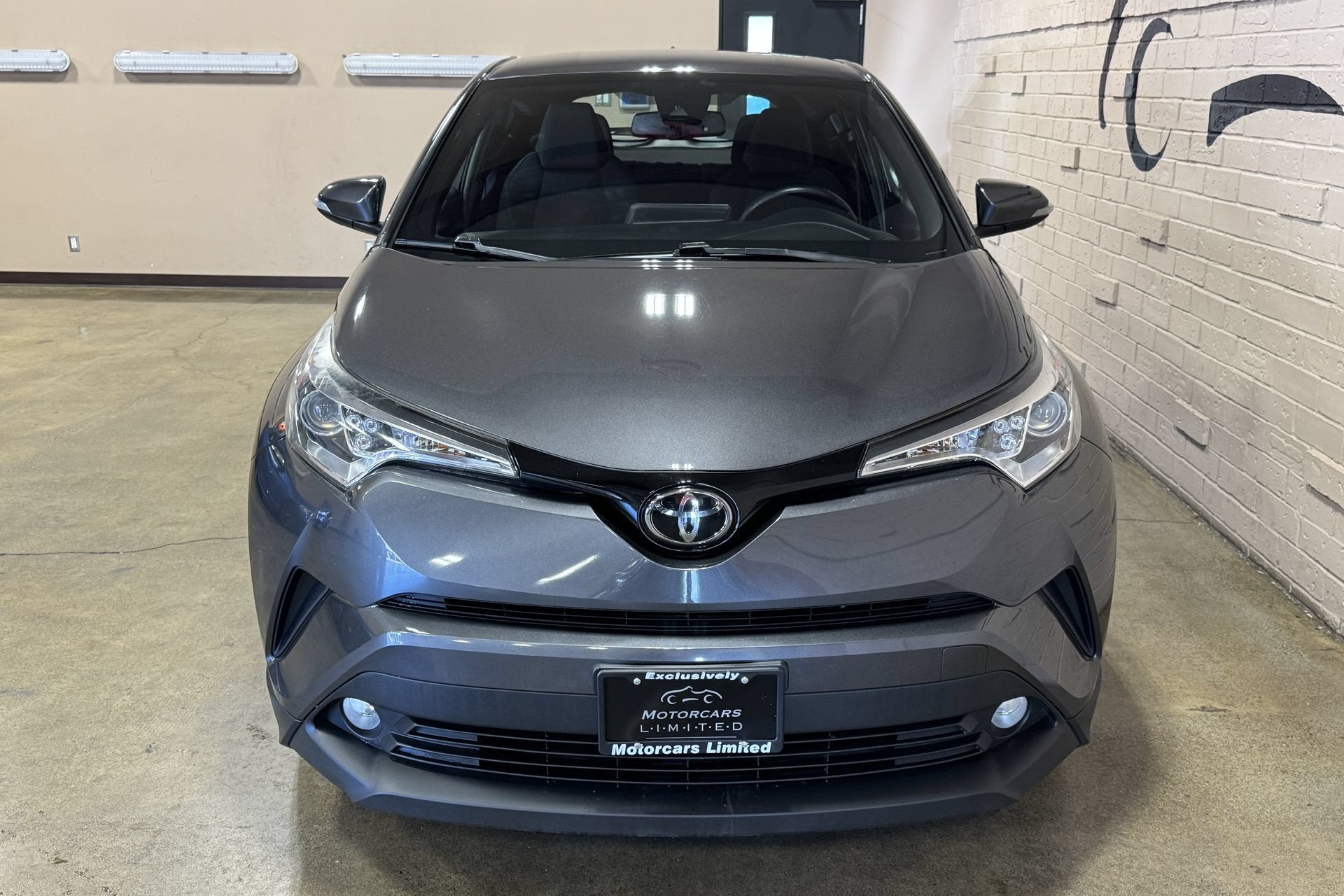 2018 Toyota C-HR XLE Premium