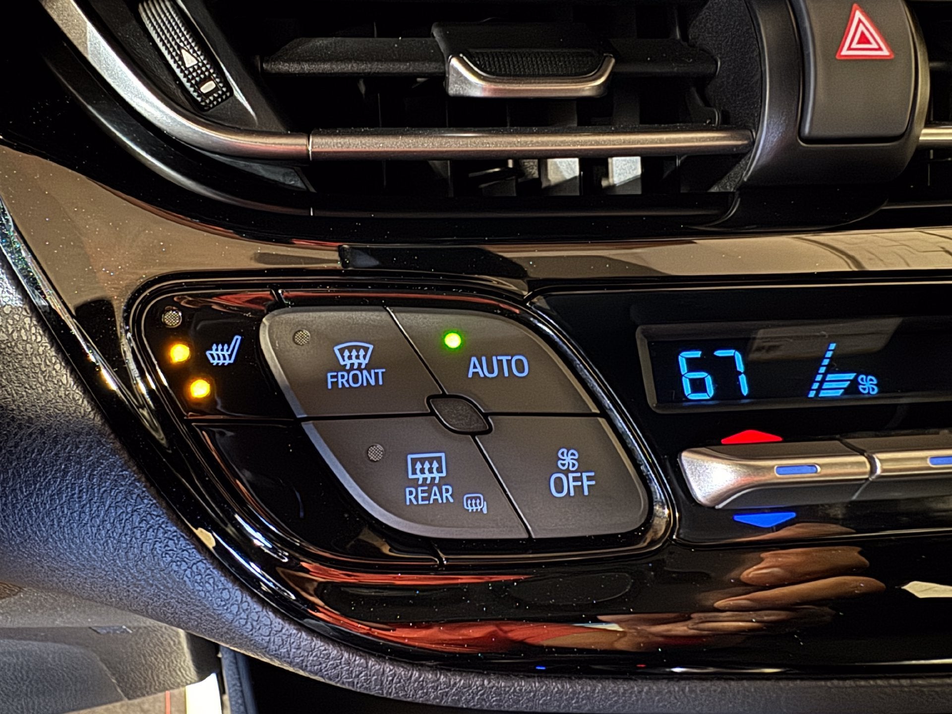 2018 Toyota C-HR XLE Premium