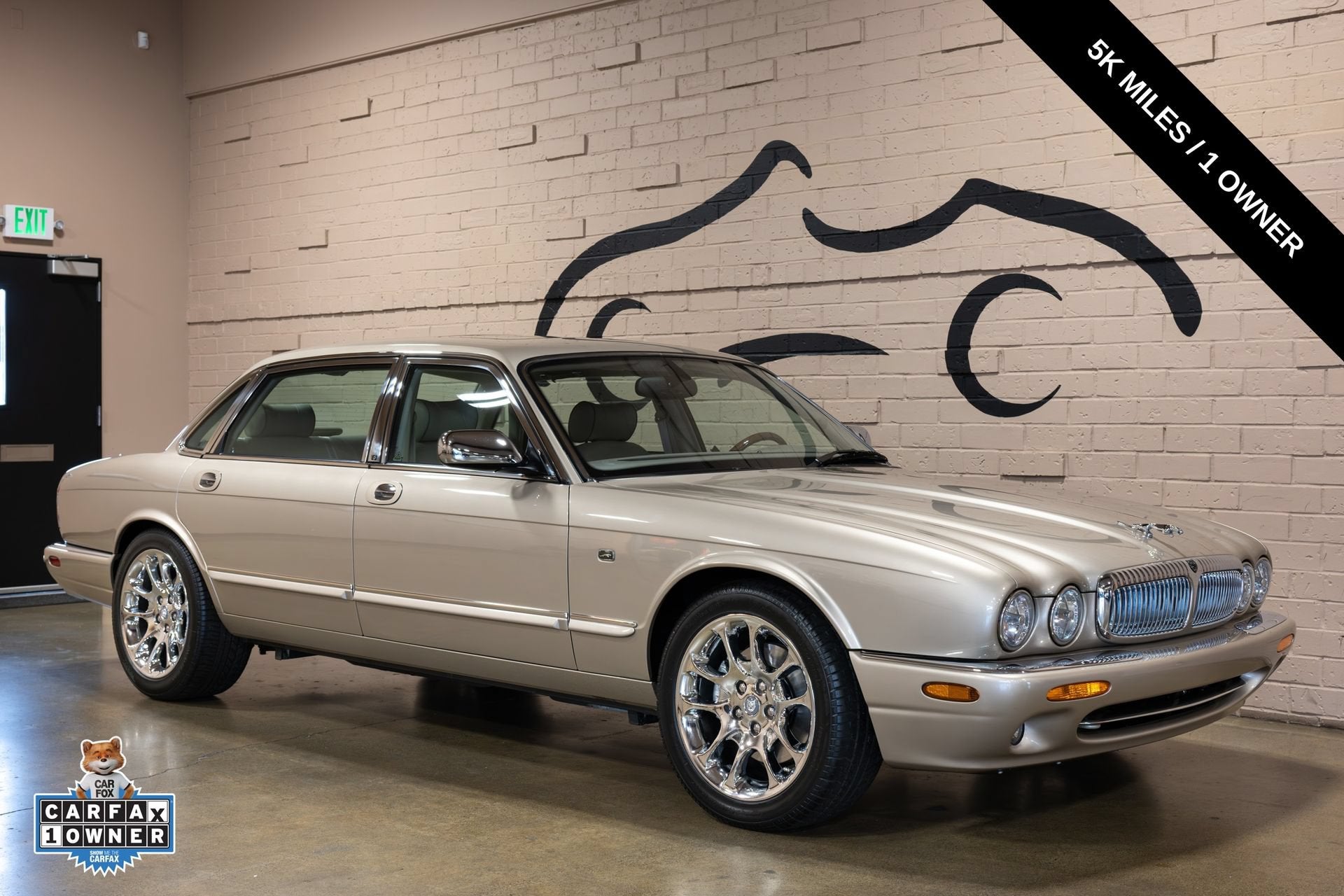 2001 Jaguar XJ8 Vanden Plas Supercharged