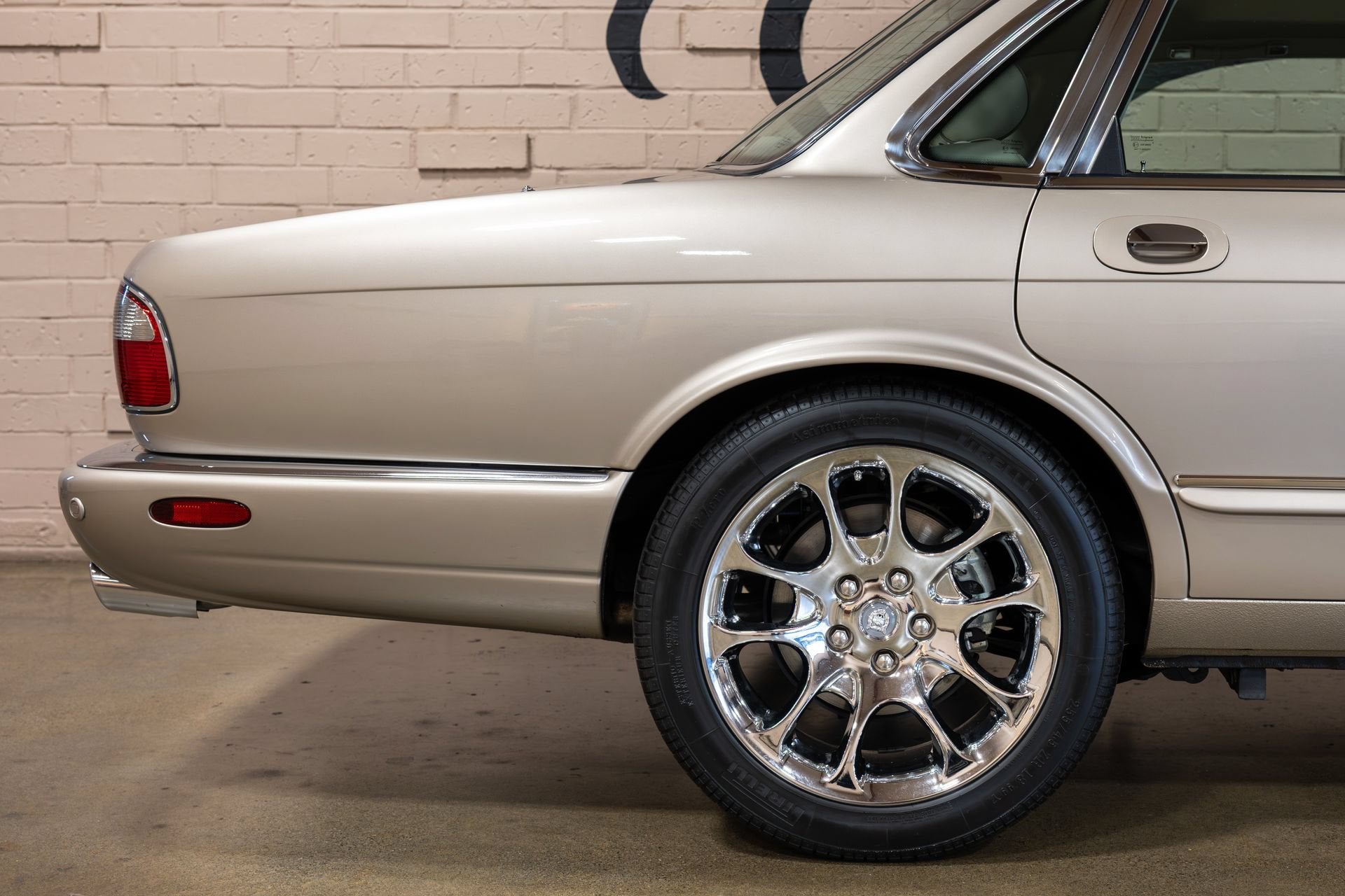 2001 Jaguar XJ8 Vanden Plas Supercharged