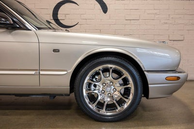 2001 Jaguar XJ8 Vanden Plas Supercharged