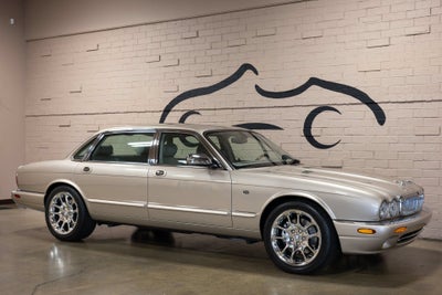 2001 Jaguar XJ8 Vanden Plas Supercharged