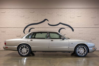 2001 Jaguar XJ8 Vanden Plas Supercharged