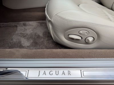 2001 Jaguar XJ8 Vanden Plas Supercharged