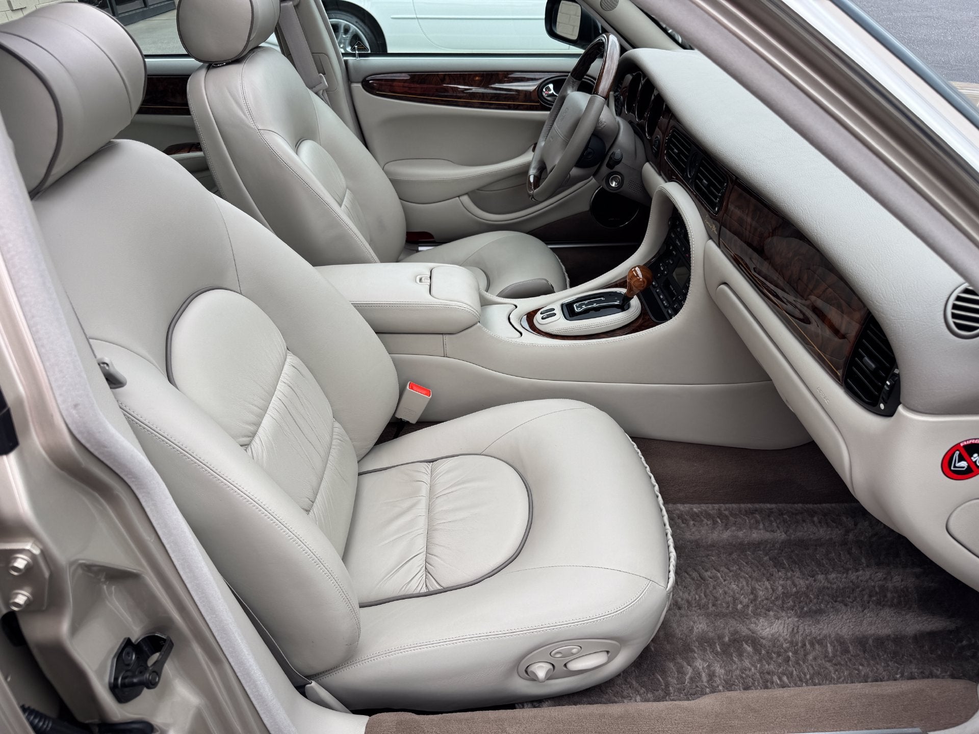2001 Jaguar XJ8 Vanden Plas Supercharged