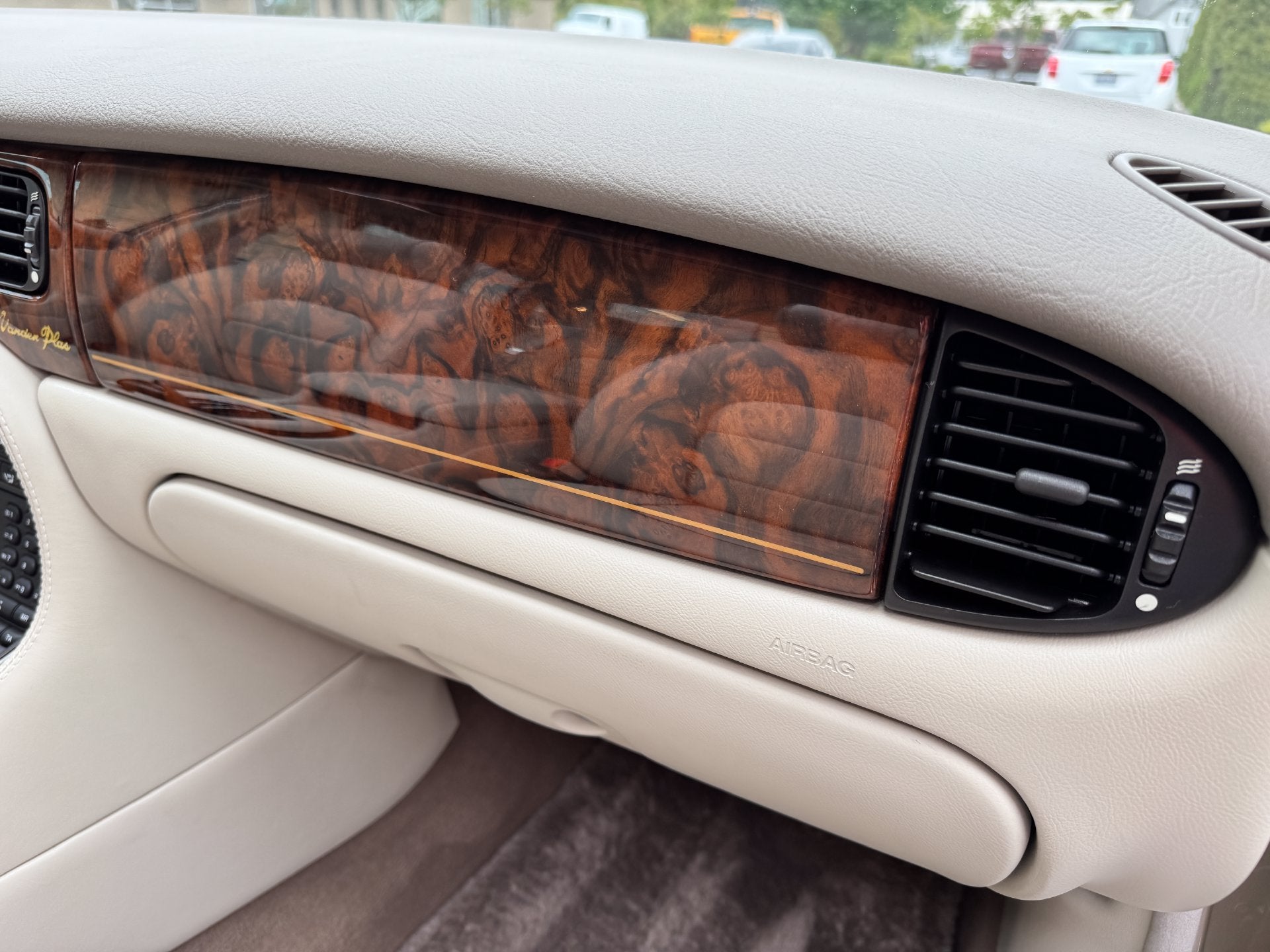 2001 Jaguar XJ8 Vanden Plas Supercharged