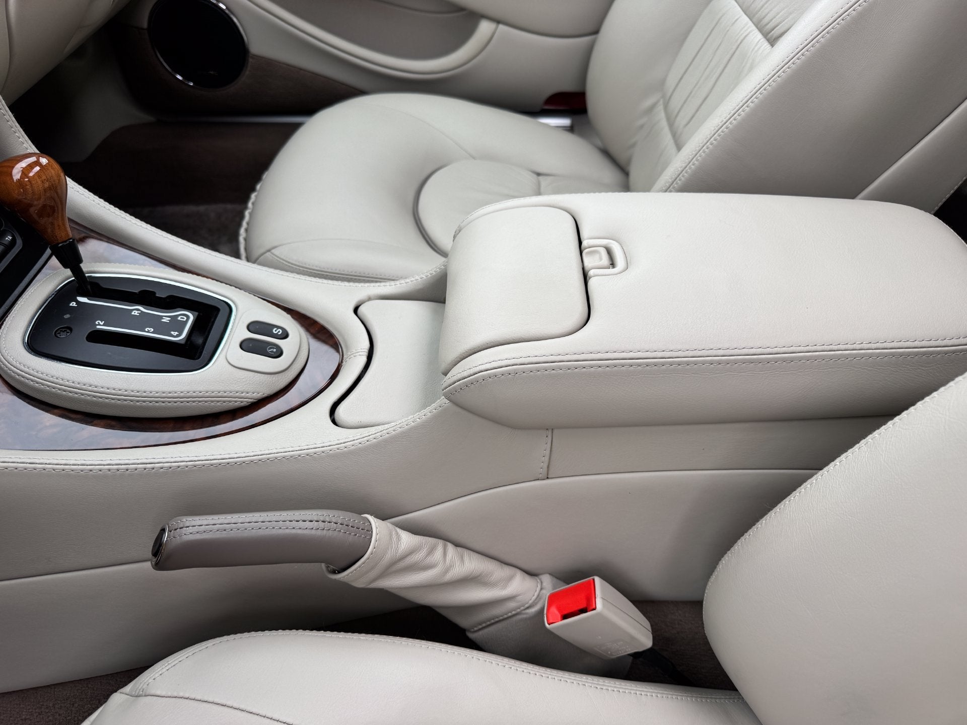 2001 Jaguar XJ8 Vanden Plas Supercharged