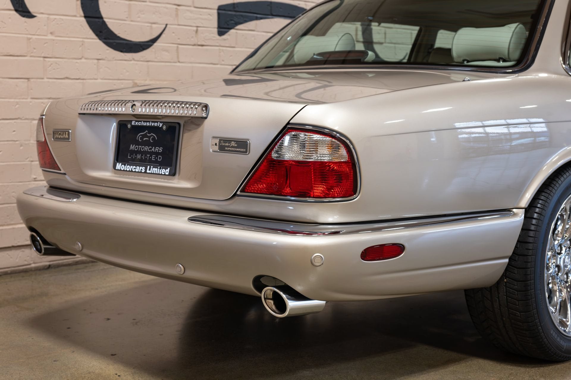 2001 Jaguar XJ8 Vanden Plas Supercharged