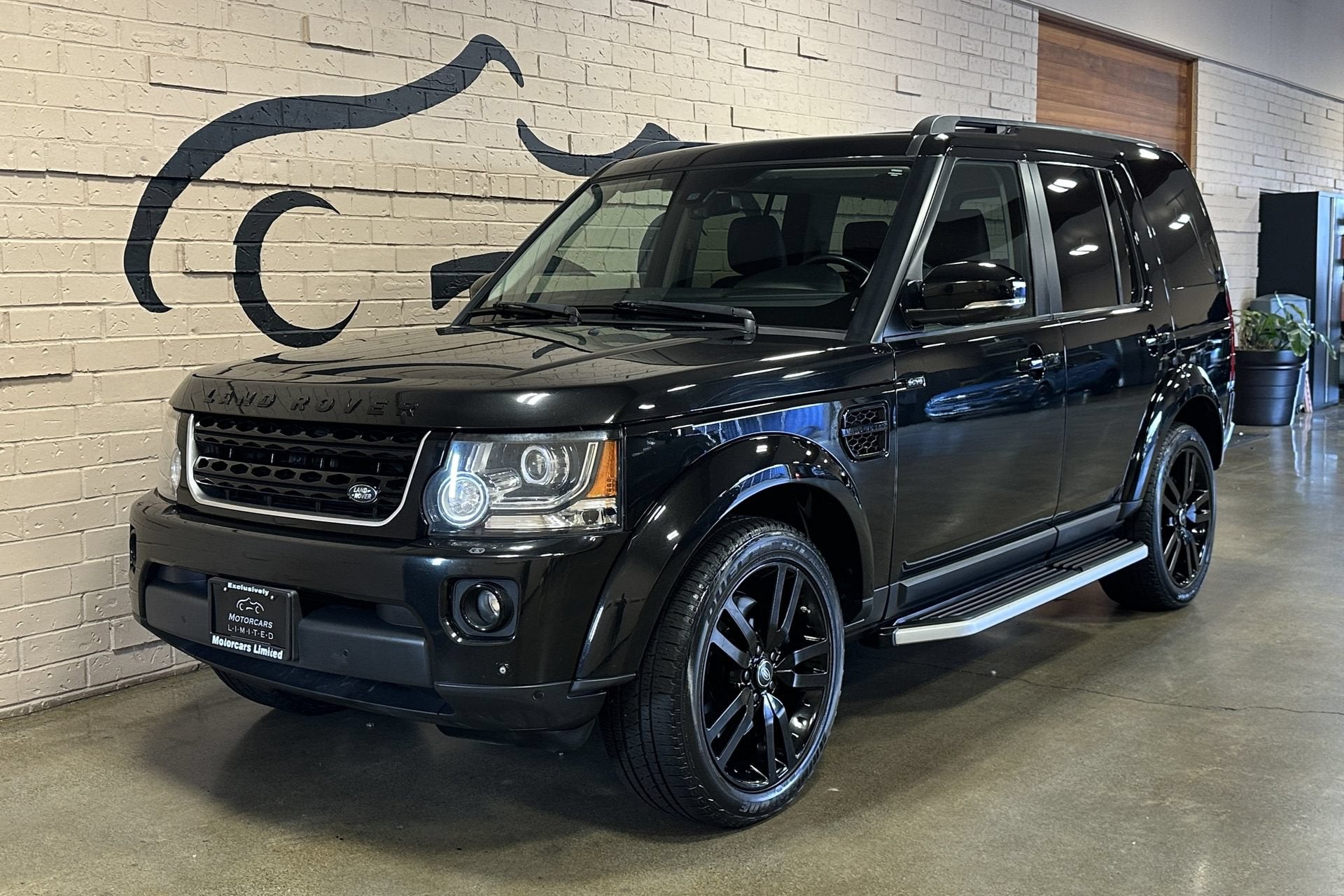 2016 Land Rover LR4 HSE LUX