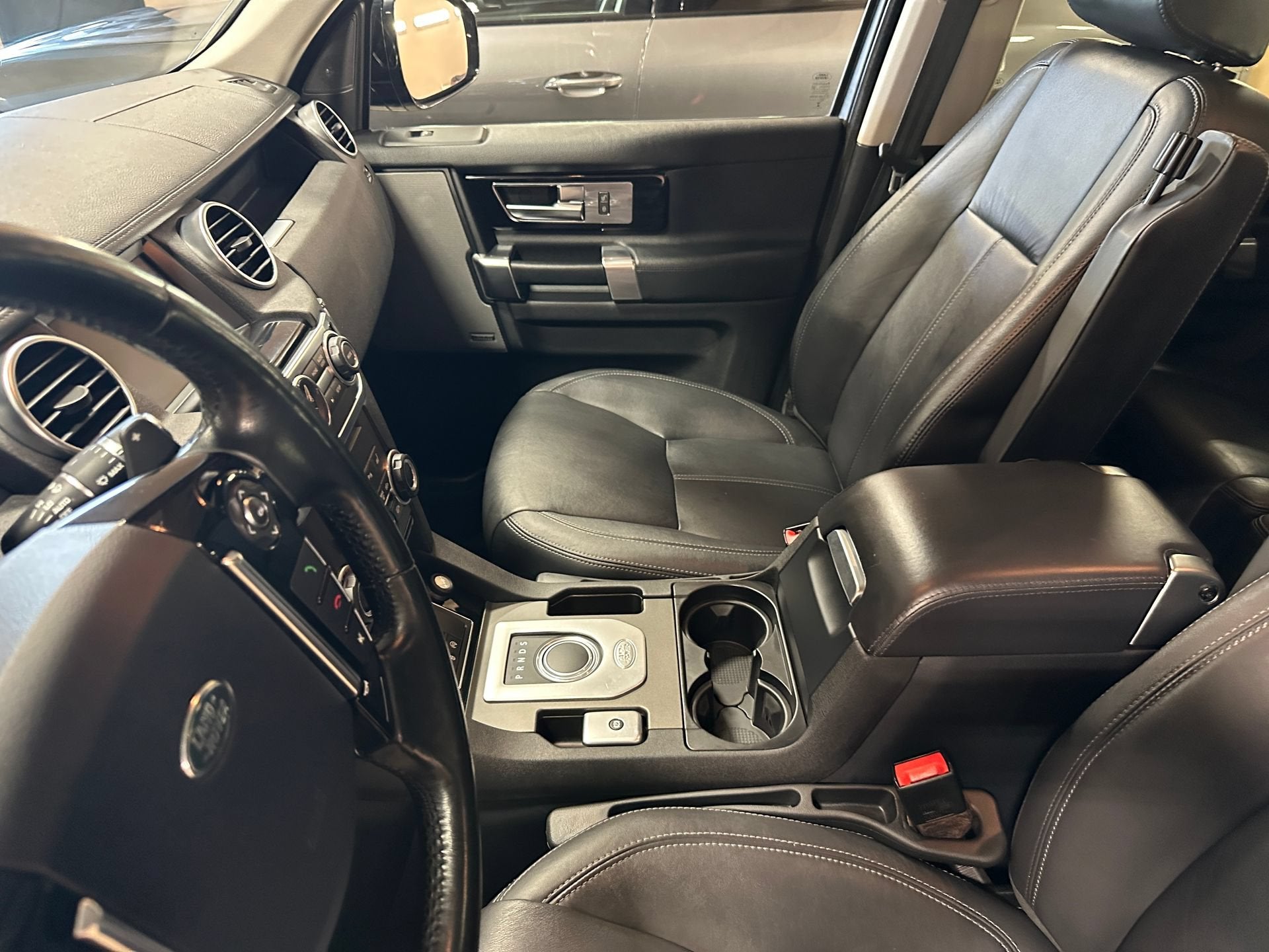 2016 Land Rover LR4 HSE LUX
