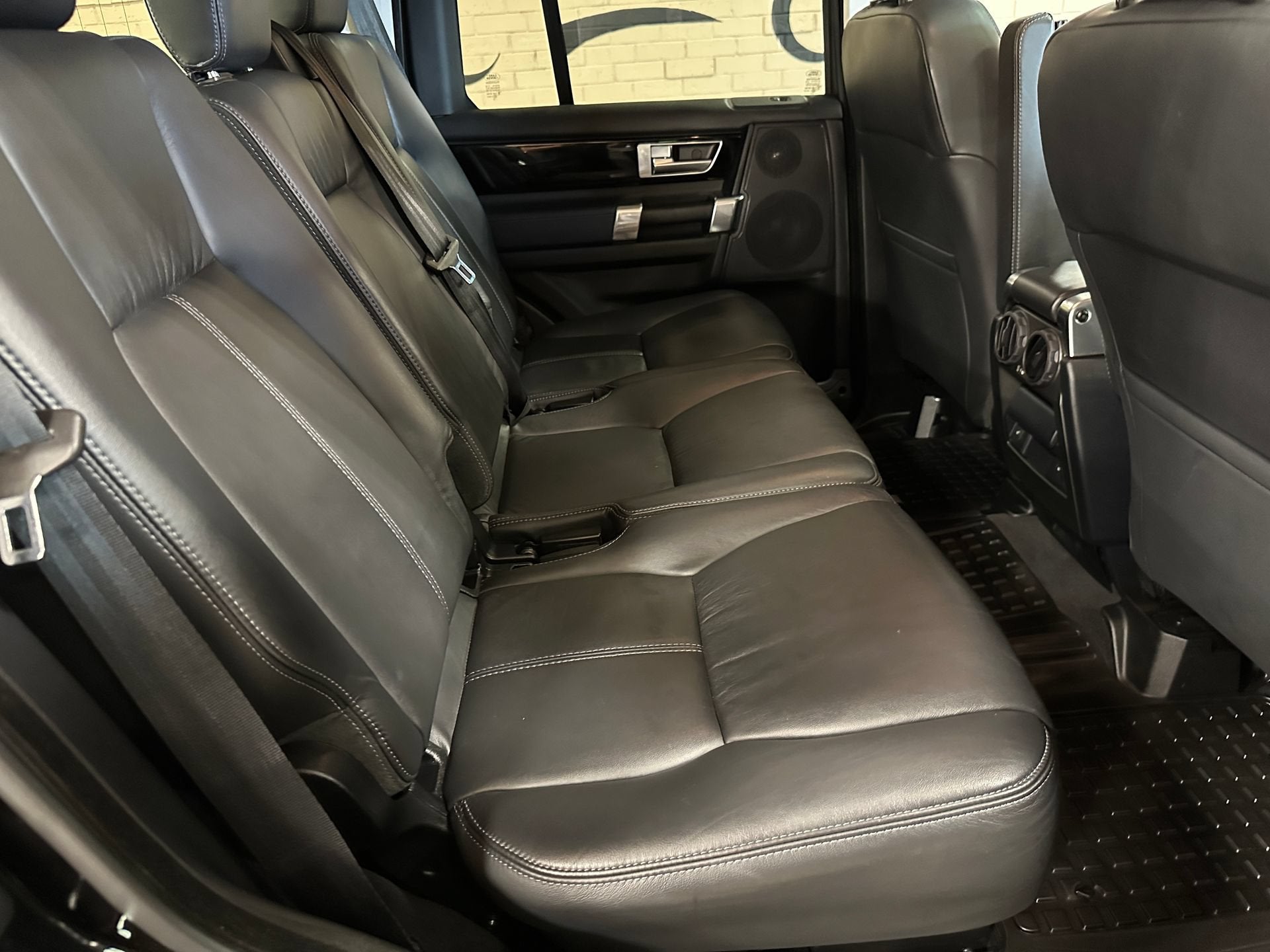 2016 Land Rover LR4 HSE LUX
