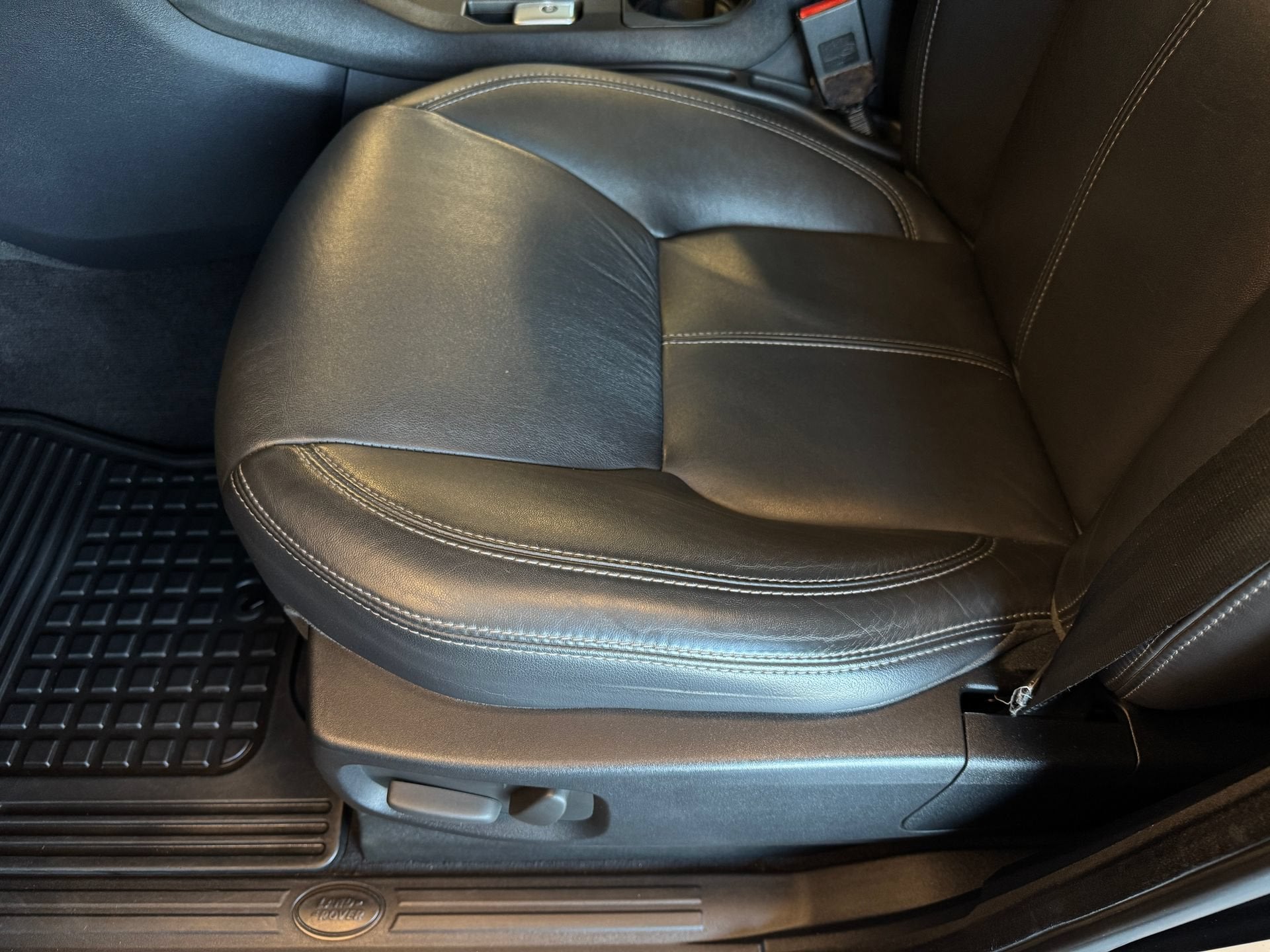 2016 Land Rover LR4 HSE