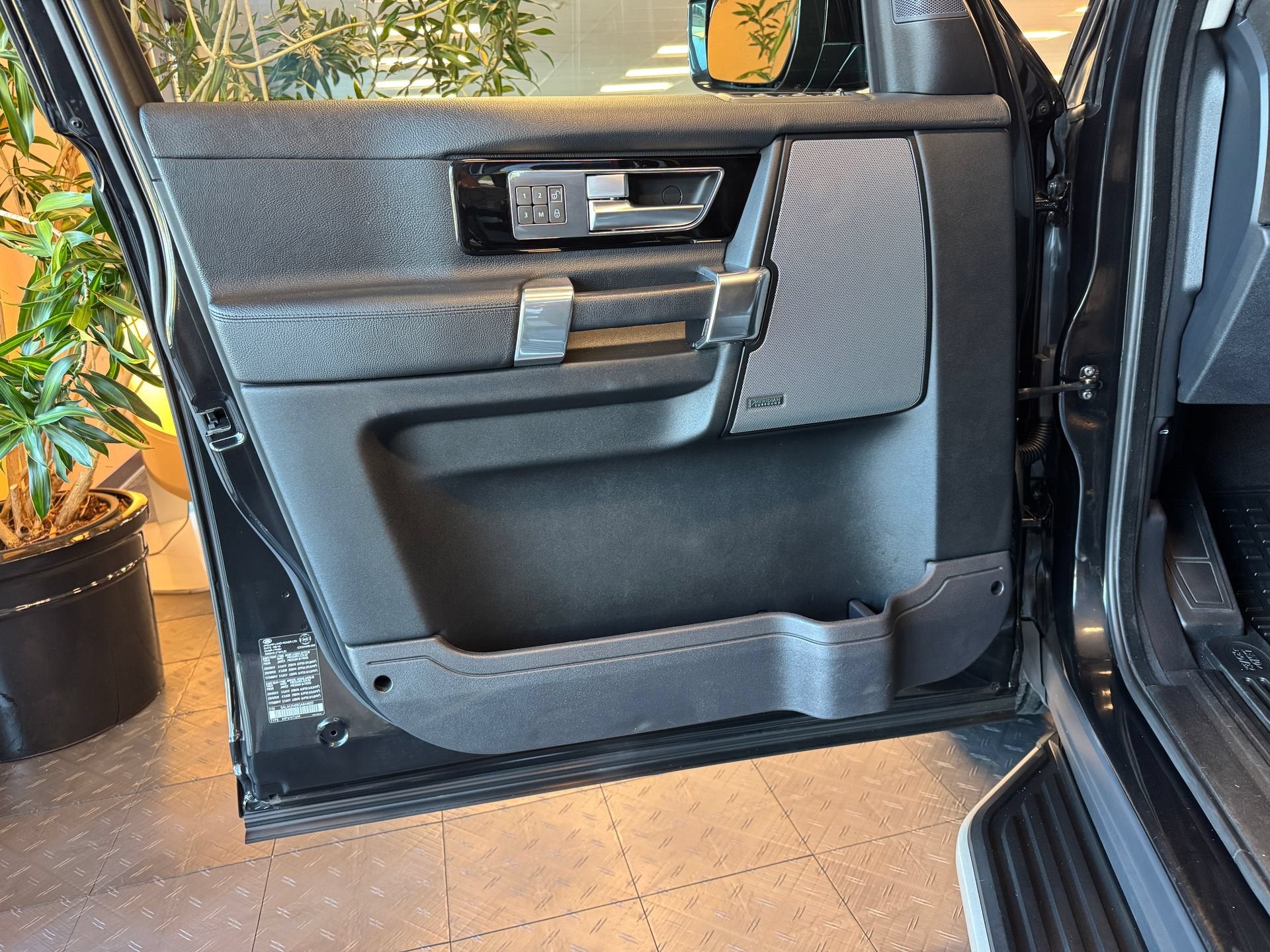 2016 Land Rover LR4 HSE