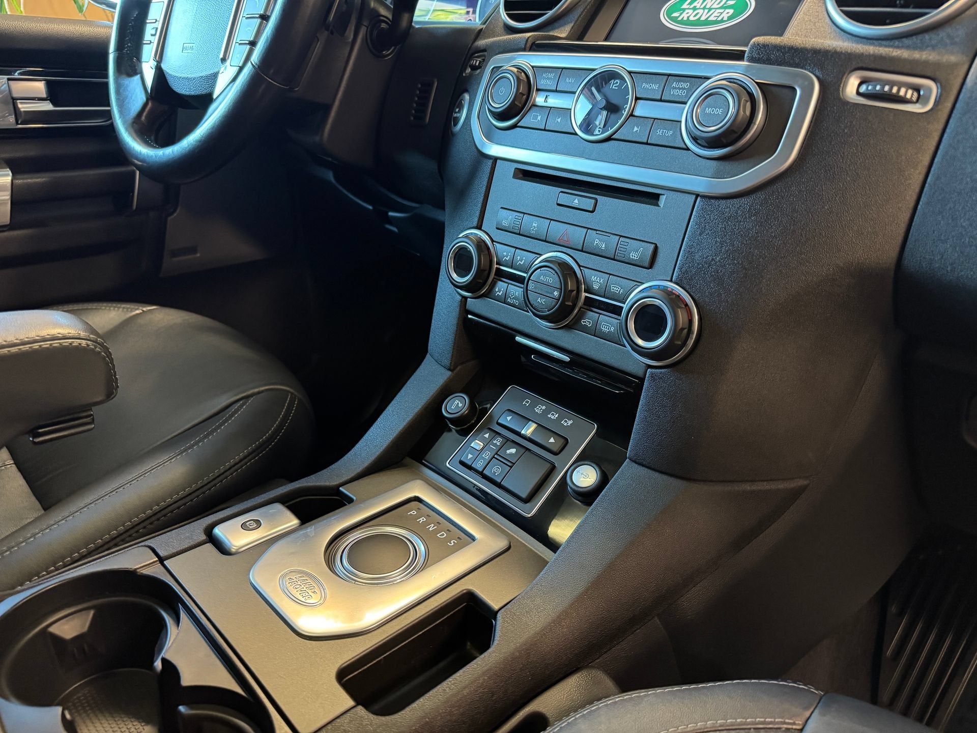 2016 Land Rover LR4 HSE