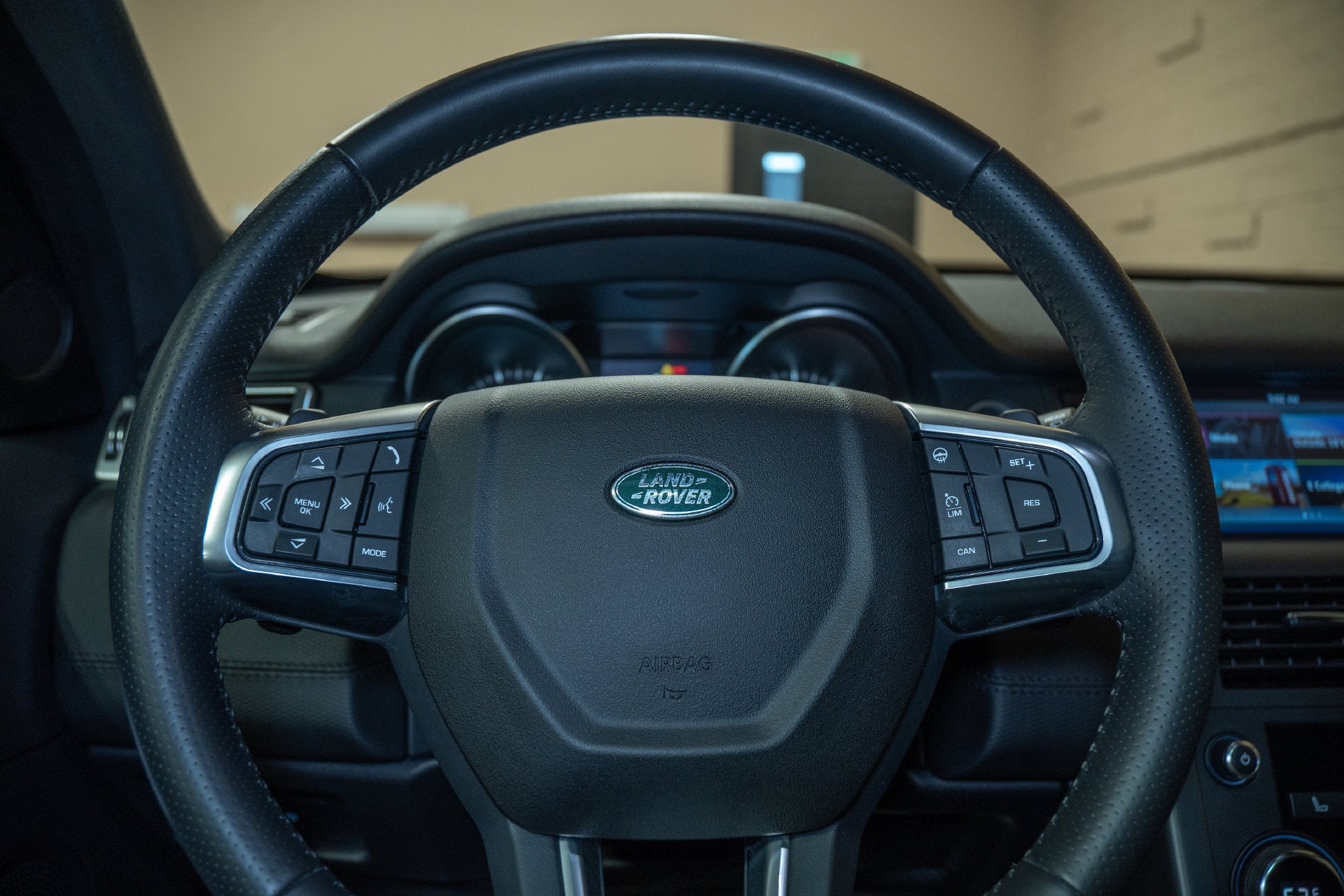 2019 Land Rover Discovery Sport HSE Luxury