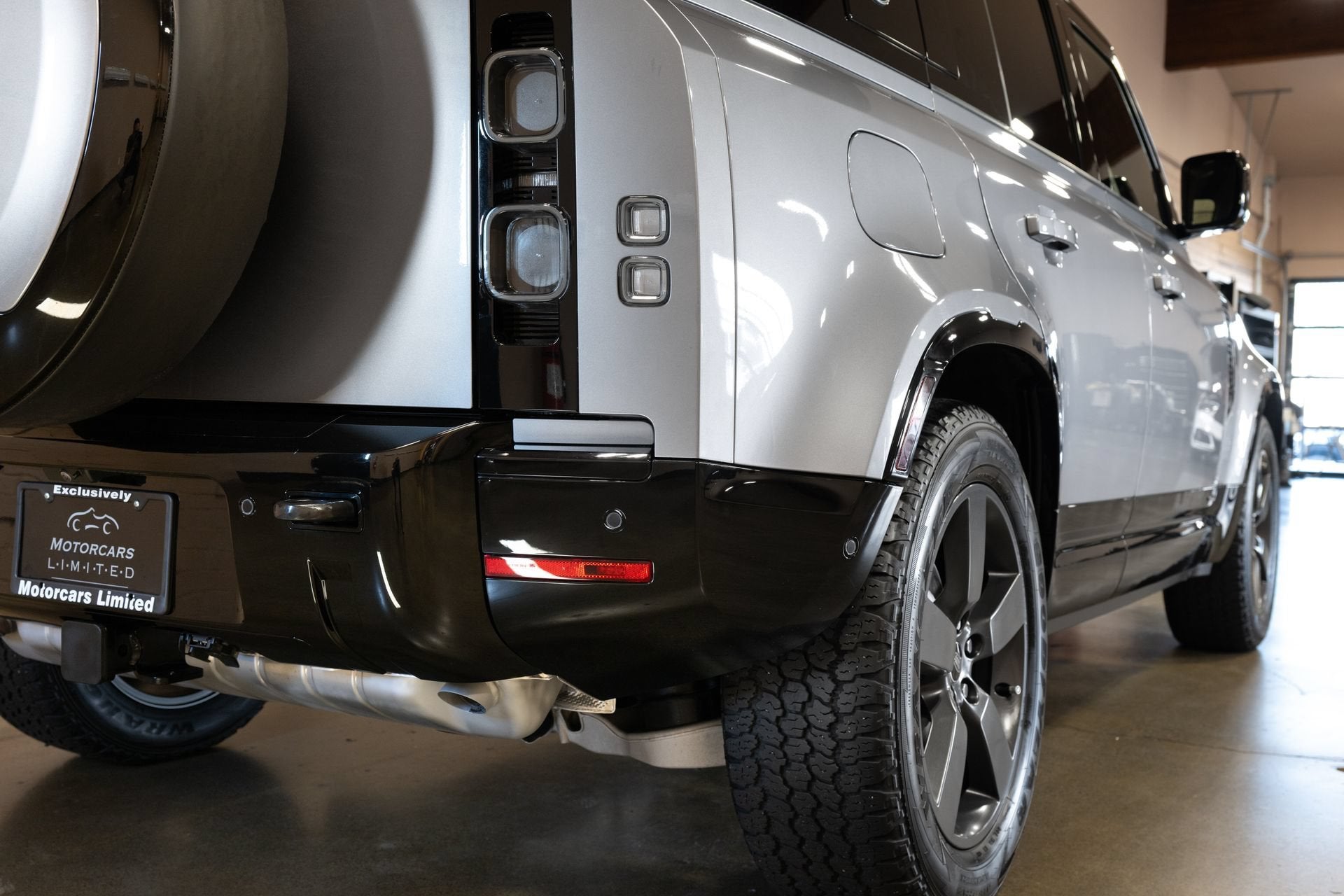 2024 Land Rover Defender 110 X