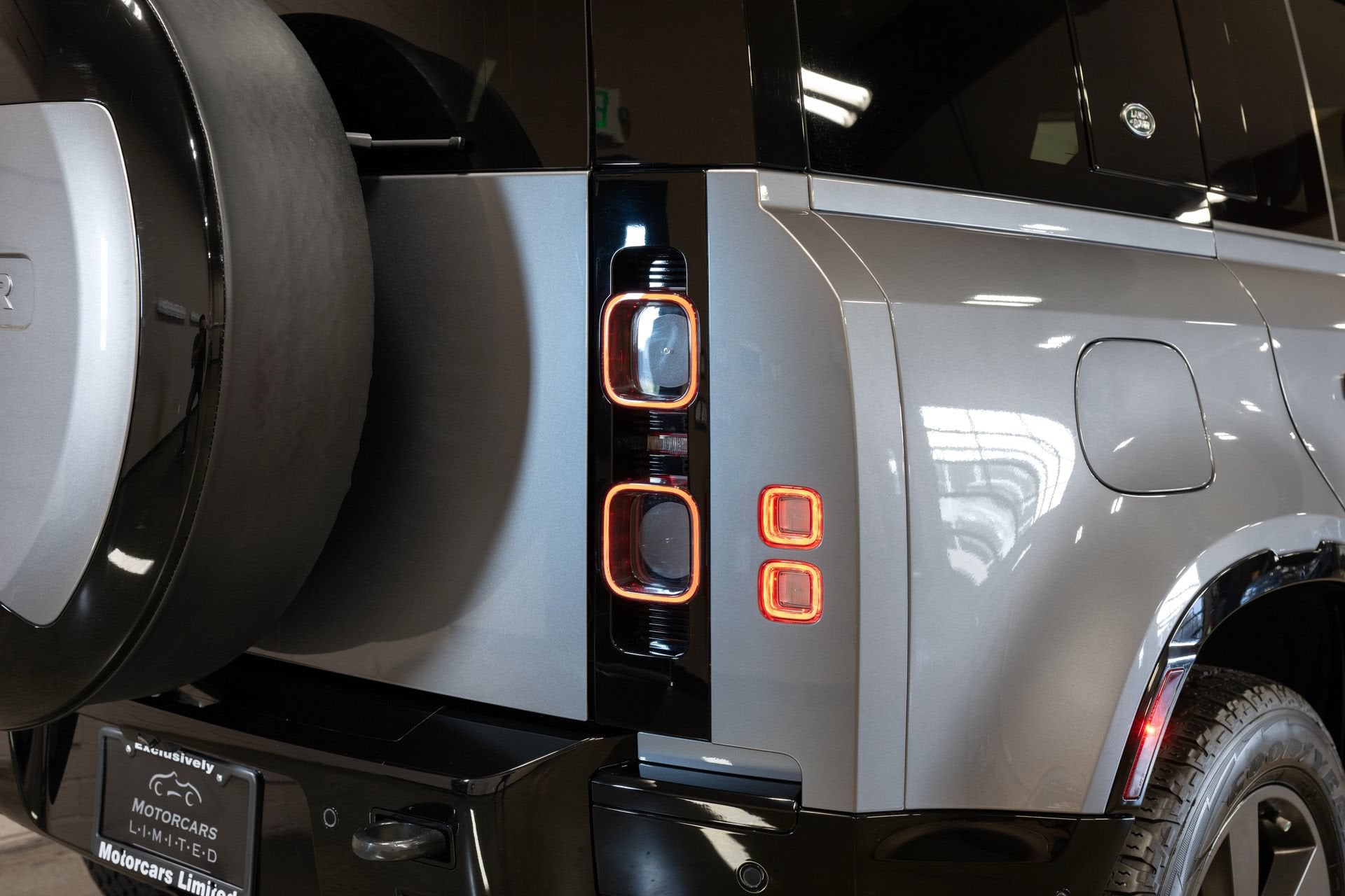 2024 Land Rover Defender 110 X