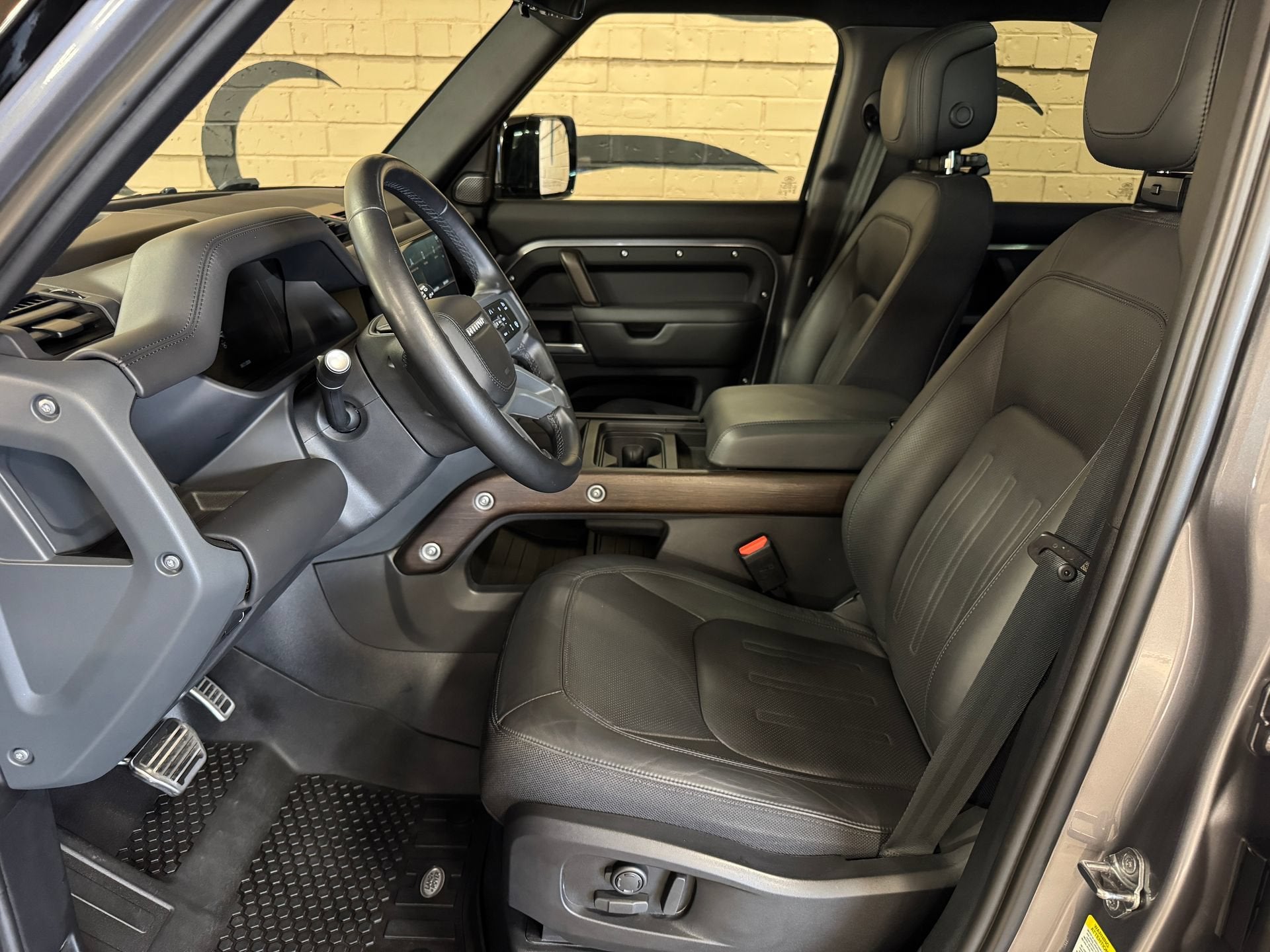 2024 Land Rover Defender 110 X