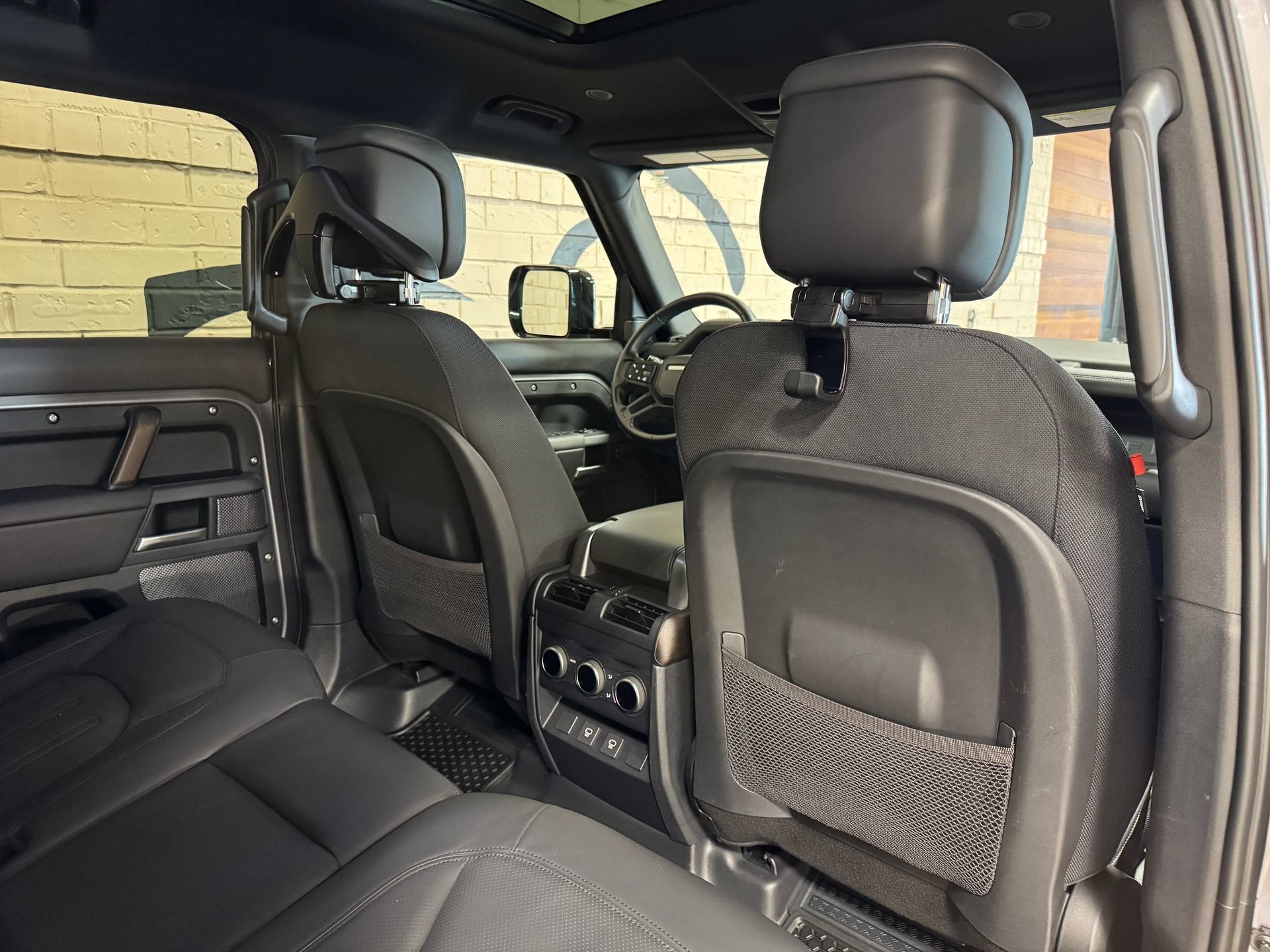 2024 Land Rover Defender 110 X