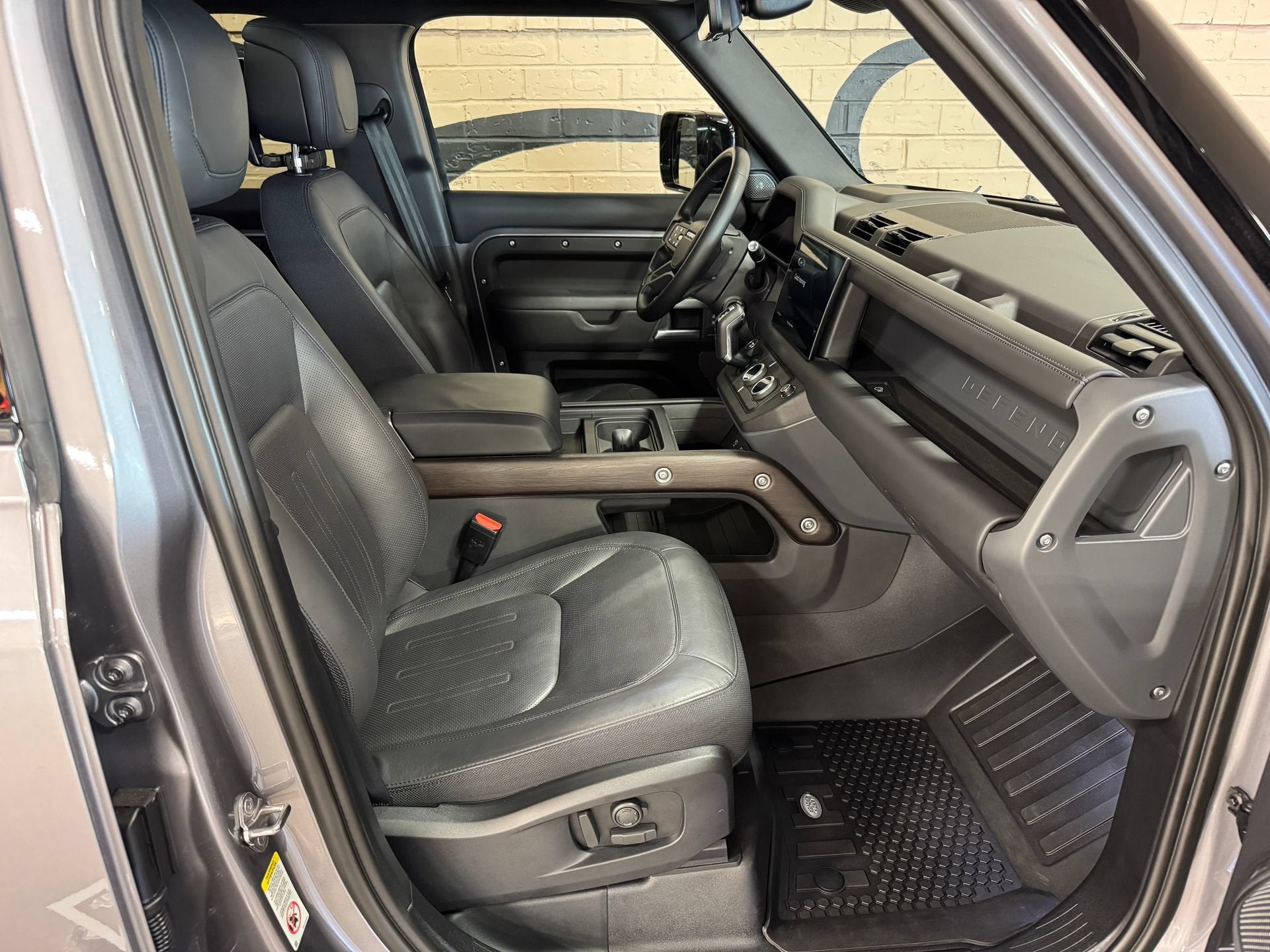 2024 Land Rover Defender 110 X