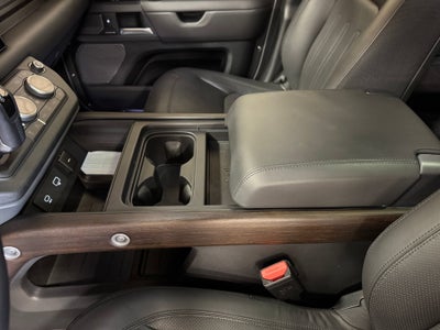 2024 Land Rover Defender 110 X